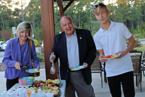 Kathy-Junker-farewell-2011Nov-009