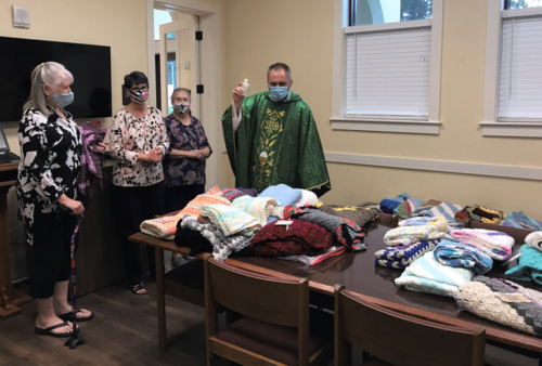 needlework-group-005